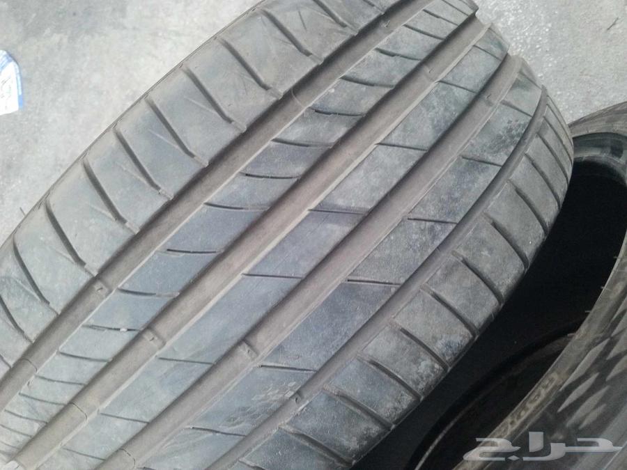 كفرات كومهو شبه جديد مستعمله مقاس 275 40 20764212916327298110