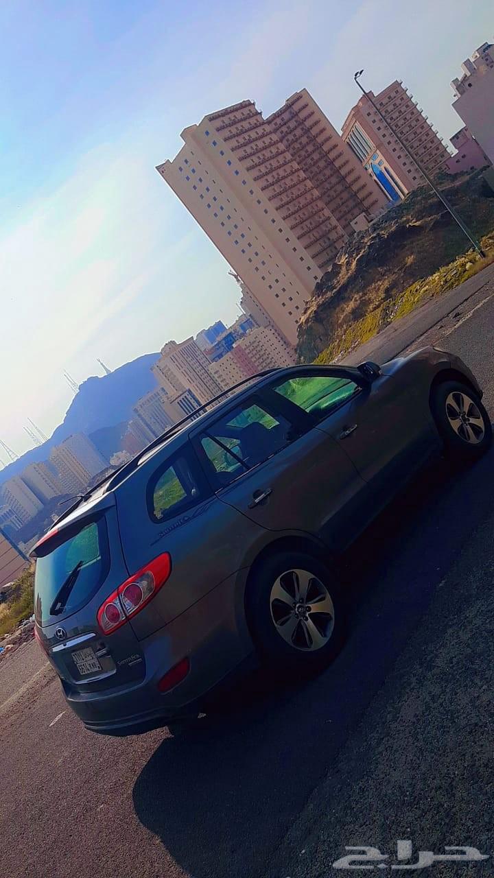 سيارة هونداي سنتافيه اتوماتيك للبيع64221659847811112