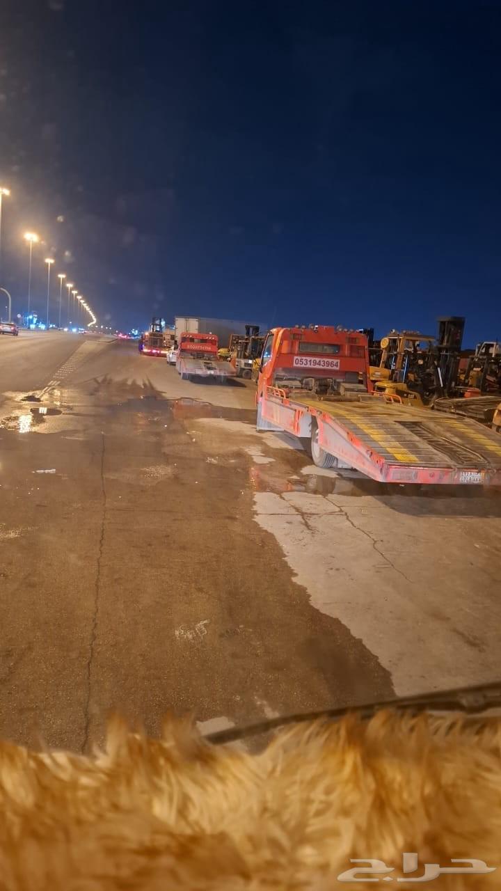 For rent: forklifts, cranes, flatbeds, Dina trucks, basket lifts64221863842563112