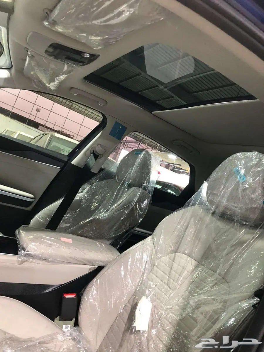 كيا K5 ستاندر بصمة فتحة سقف 2025 أقل سعر تقسيط وكاش64218563606531114