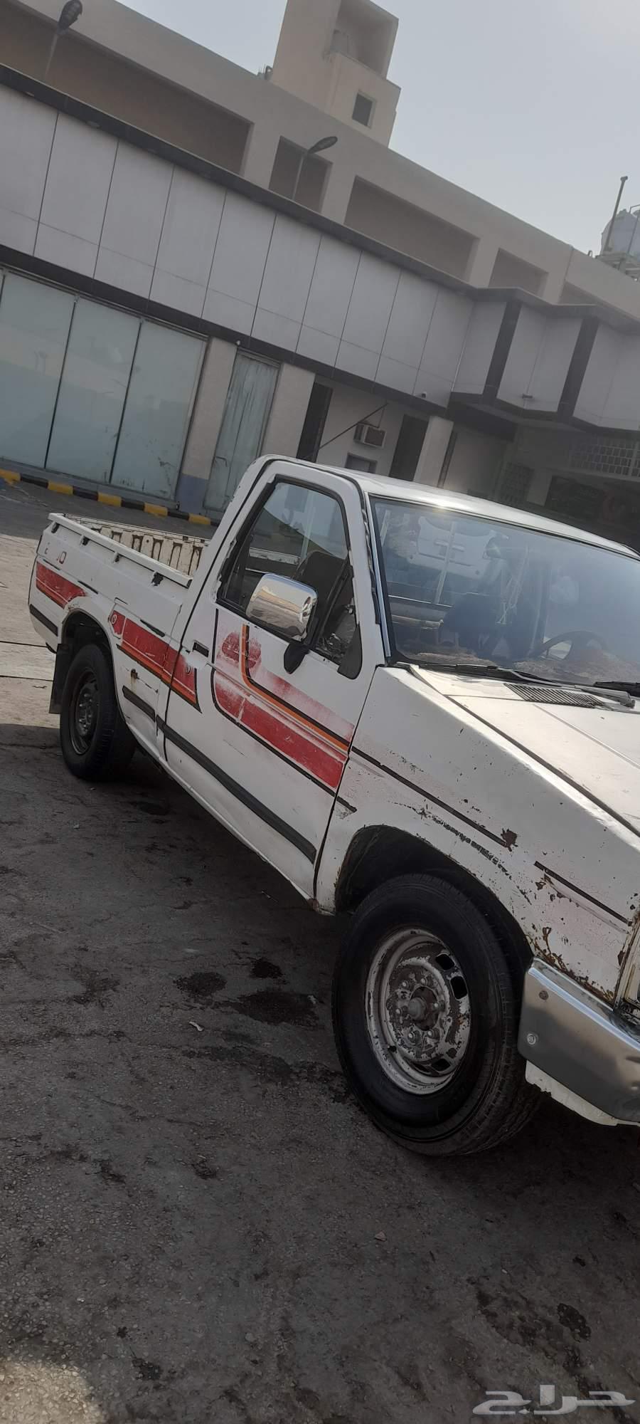 الرياض وانيت نيسان مديل 1990 لبيع الونيت امورو طيبه64213769185666110