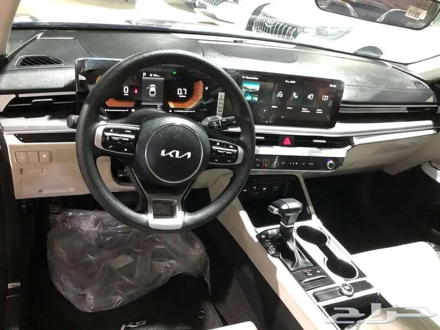 كيا K5 ستاندر بصمة فتحة سقف 2025 أقل سعر تقسيط وكاش64218563606531113