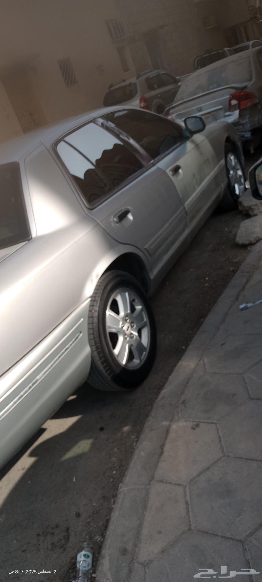 كراون فكتوريا 2006 جاهزه فحص استماره كل شيء جيد64211028149121110