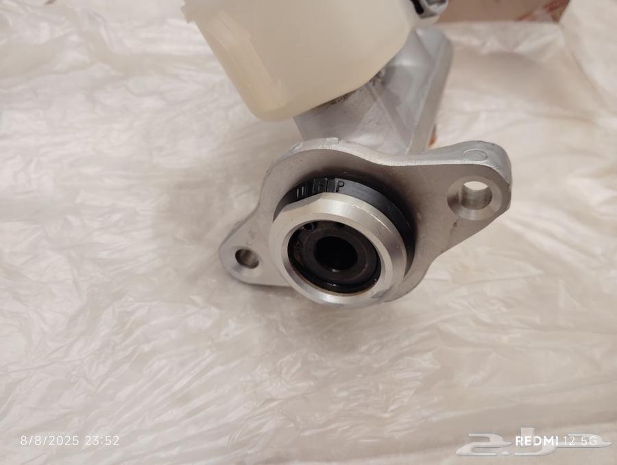 علبة بريك كامري 98-2002 جديدة اصلية ..550ريال64229893422082113