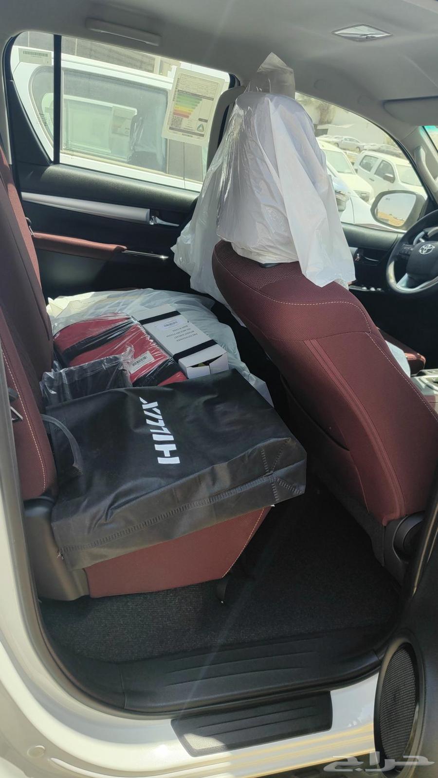 تويوتا هايلوكس فل كامل بنزين 202564234232595715113