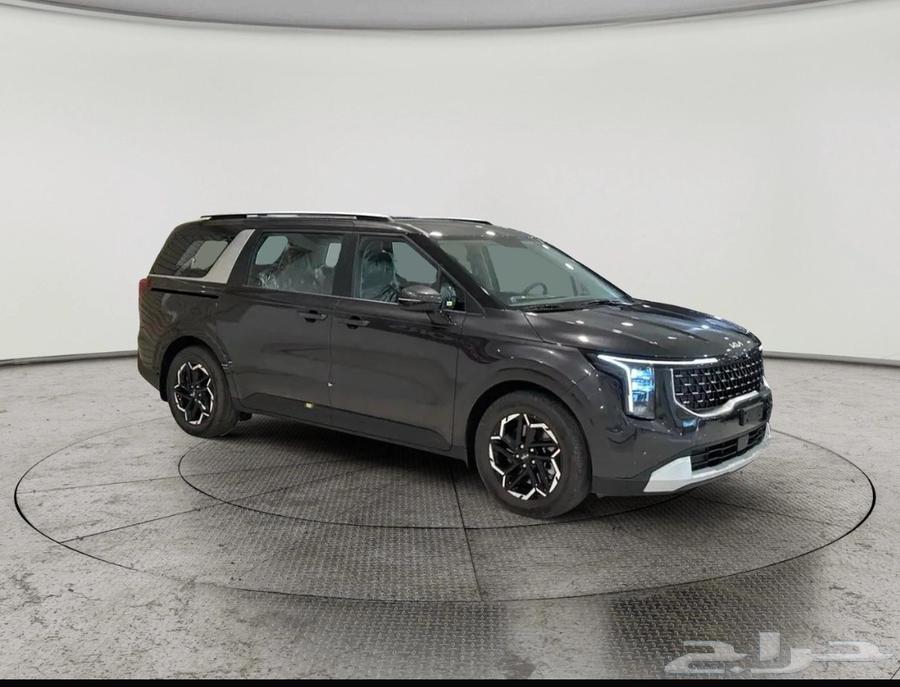 كيا كارنفال استاندر 2025 السعر في منتها الروعه64234917586433112