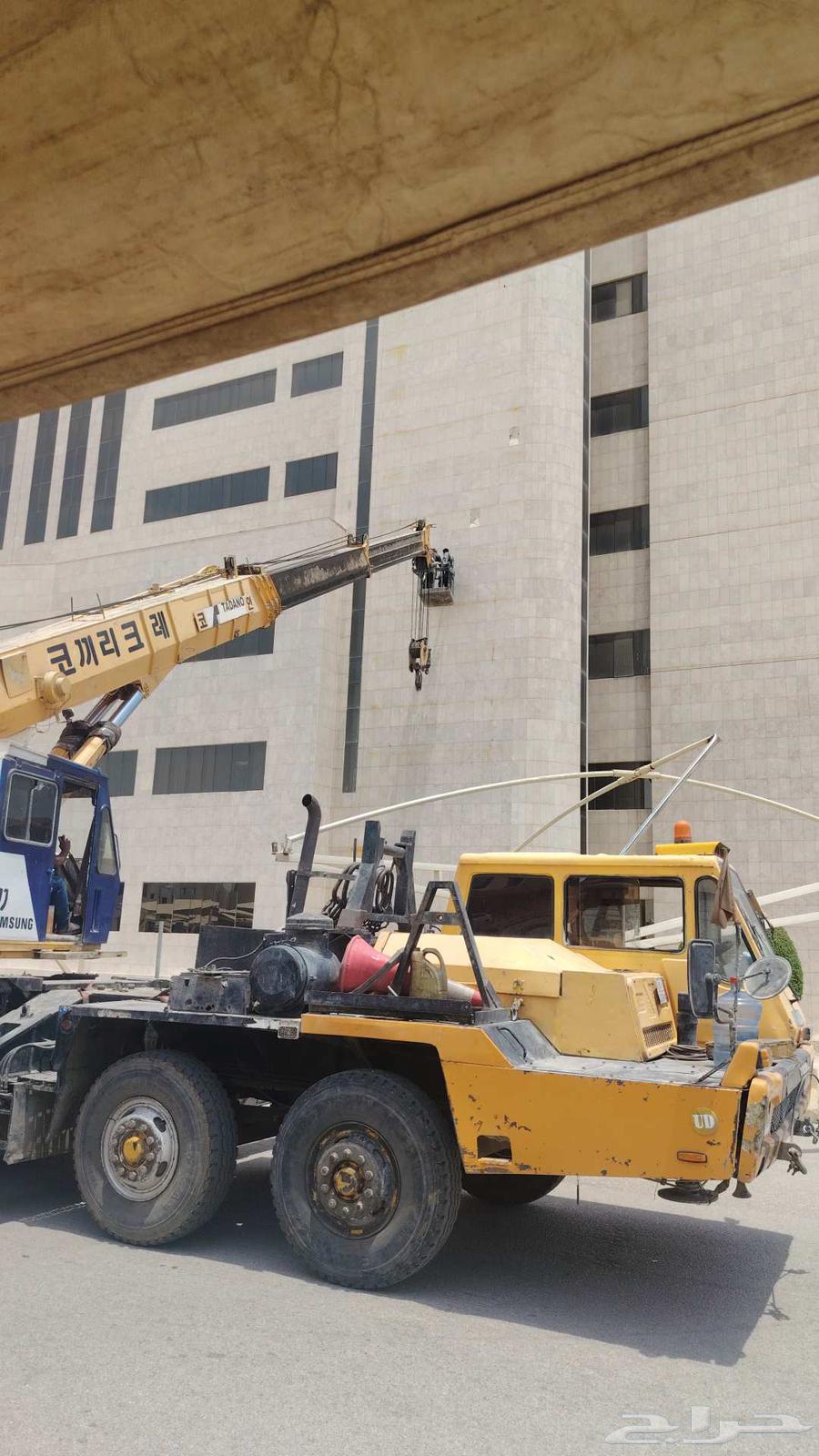 Cranes for rent, basket crane, lifting crane, Riyadh64234413687939111
