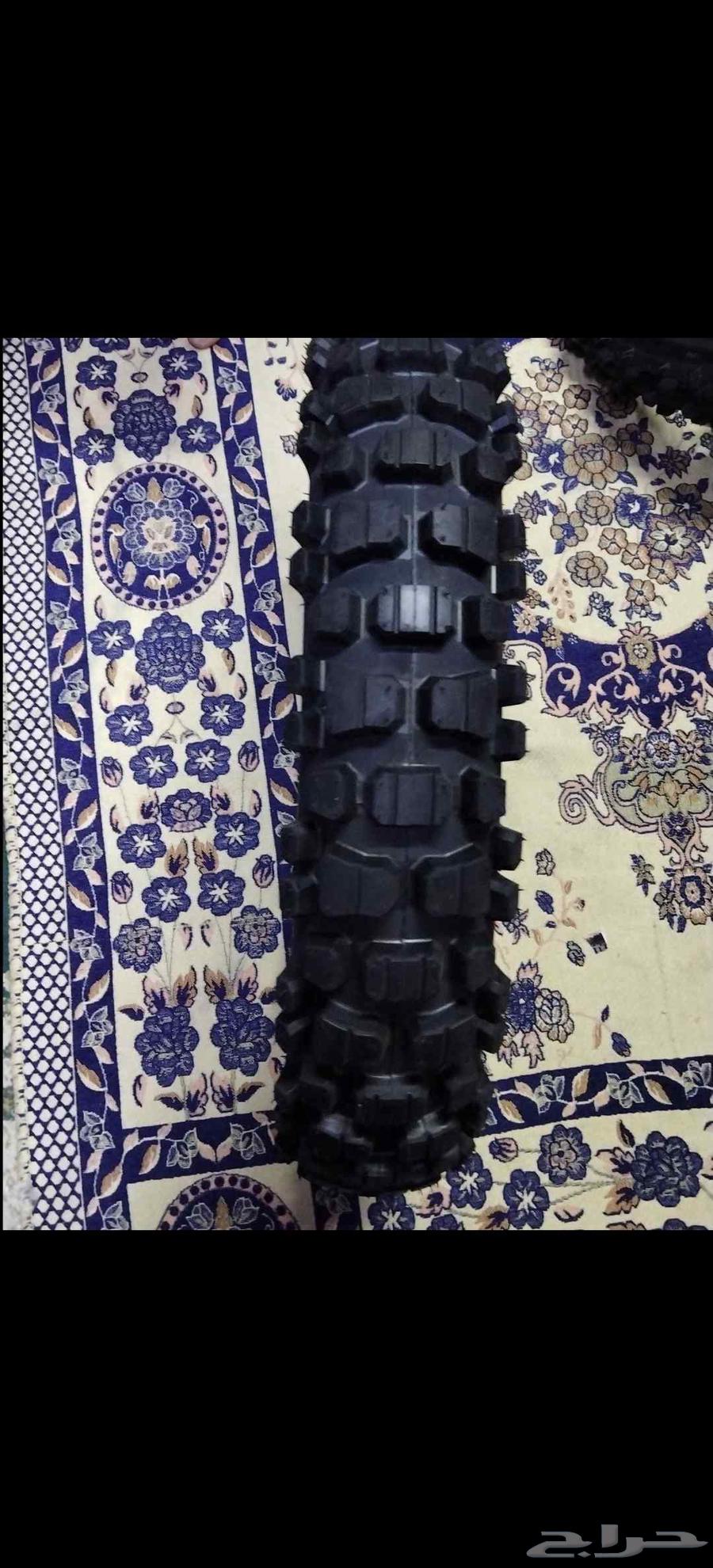 Desert Tire Sets 21 18 19 and Chain64234585512963114