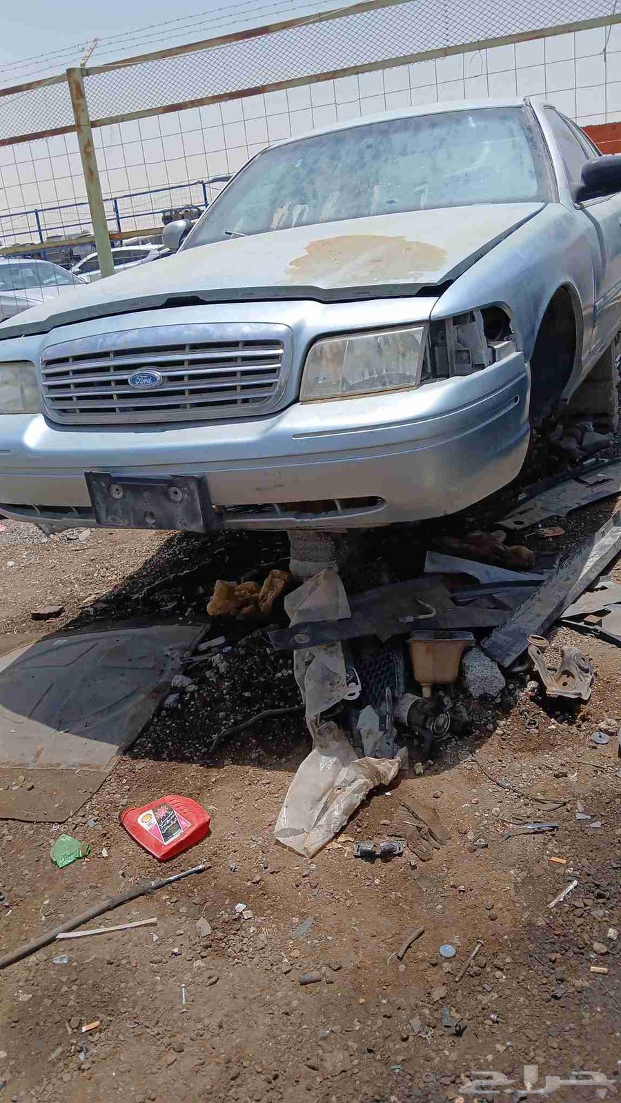 قطع غيار فورد فكتوريا ماركيس تاون كار64261133818497113