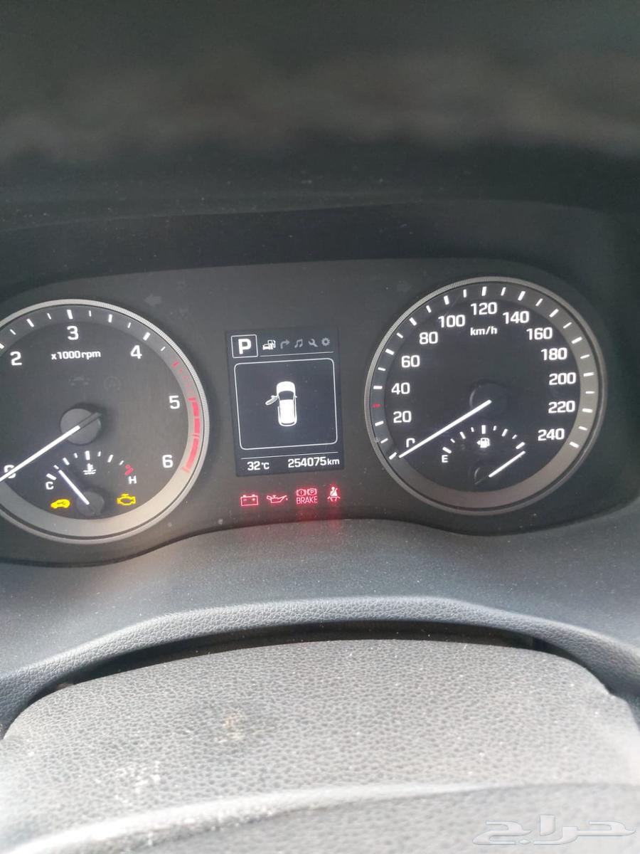 للبيع توسان 2018 ديزل64246926011011111