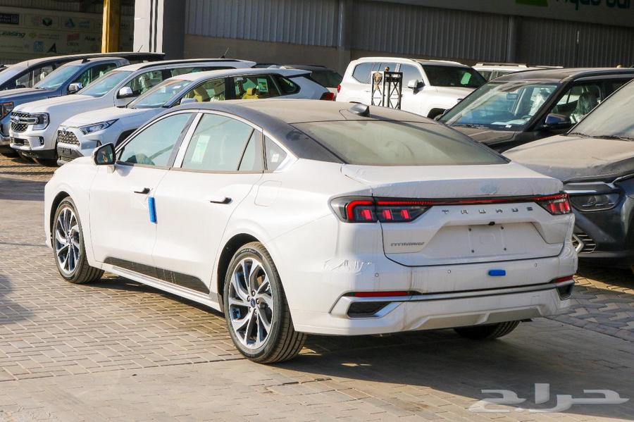 فورد تورس ترند موديل السيارة 202564234232823939112