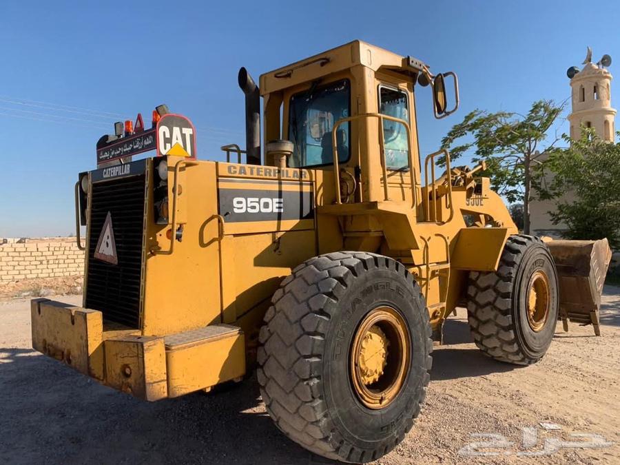 شيول بالسائق نظامى ابغى شغل شهرى او يومى64242590803457110