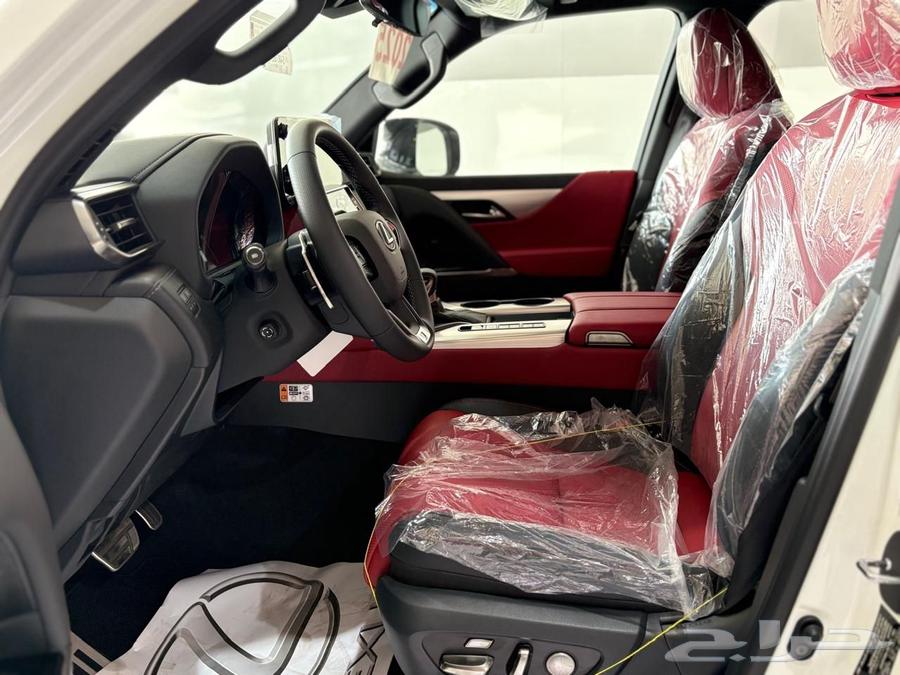 Lexus LX600 F Sport64252756046593114