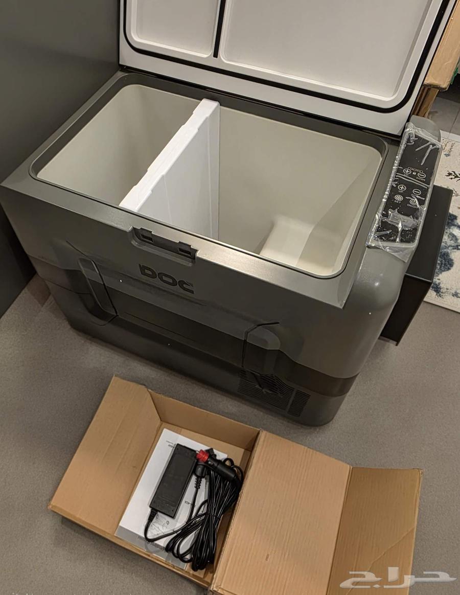 52-liter car refrigerator for cooling and freezing, suitable for trips64226324084738111