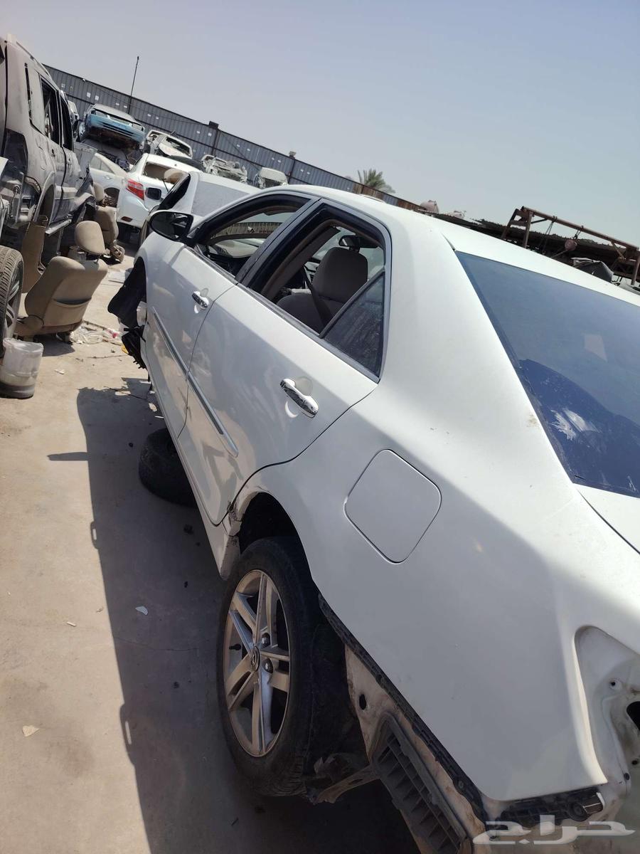 سلام عليكم ورحمة الله وبركاته اعرض لكم سياره كامري موديل 20164252271551363112