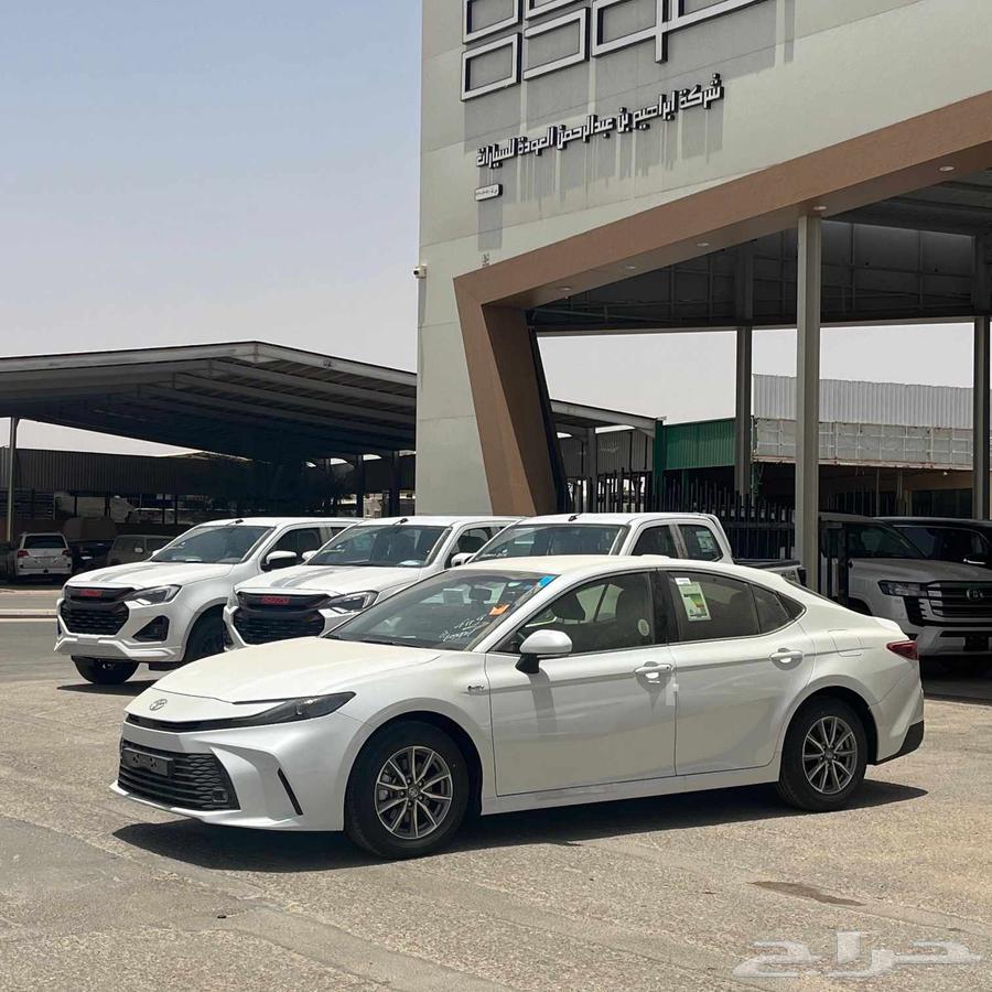 كامري E استاندر هايبرد موديل 202564234394502787110