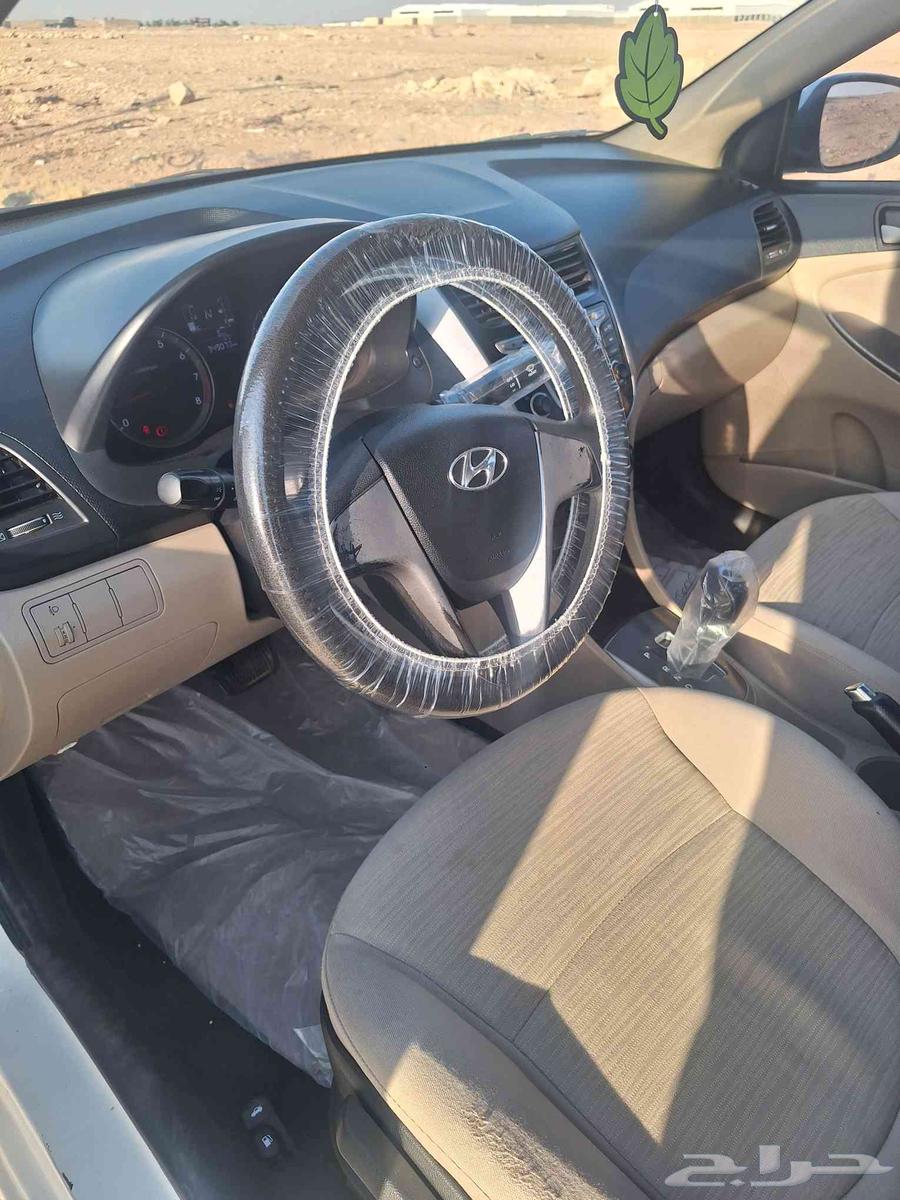 Accent Model 201664252271659523112