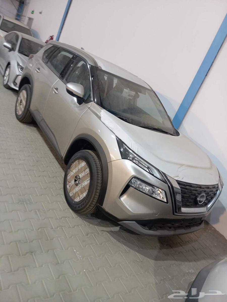 نيسان اكس تريل 7 و 5 مقاعد دبل وبدون...كاش واقساط64248614020738110
