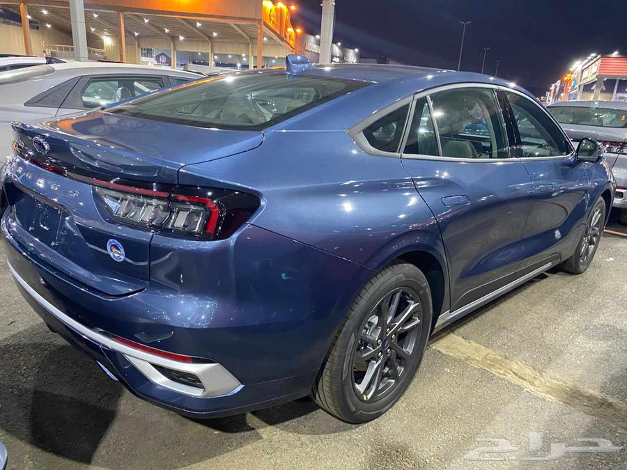 فورد تورس امبيانتي موديل 202564239831672194111