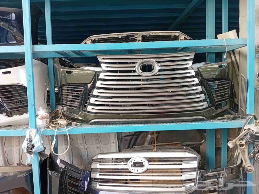 مركز الشرق الأوسط. لقطع غيار السيارات المستعمله. تيوتا. لكزس64252906877953111