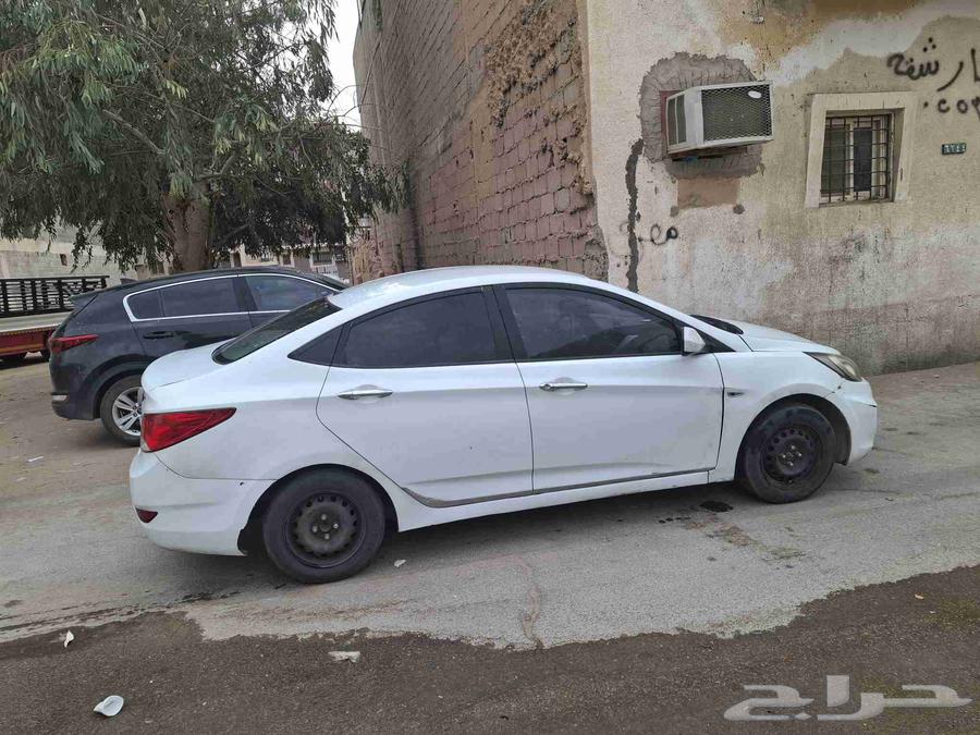 اكسنت موديل 2012 قير عادى استماره 3 سنين رخصه سايره 0537252864252421803010111