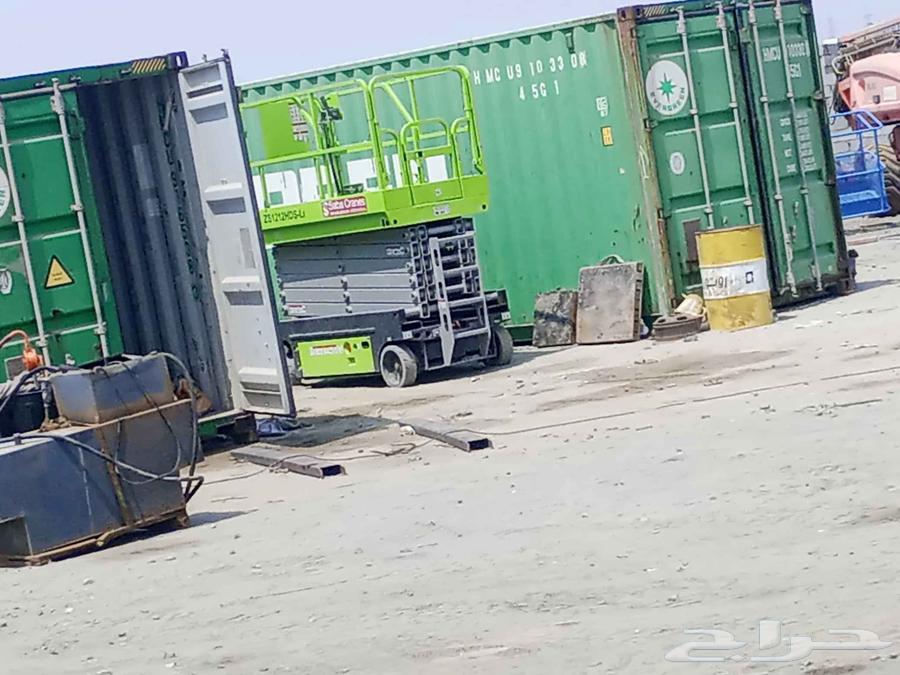 Lift trucks, material handlers, and telescopic handlers for rent64244878643843112