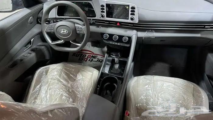 Hyundai Elantra Smart Machine 1.5 and 2000 Model 2564238498573825111