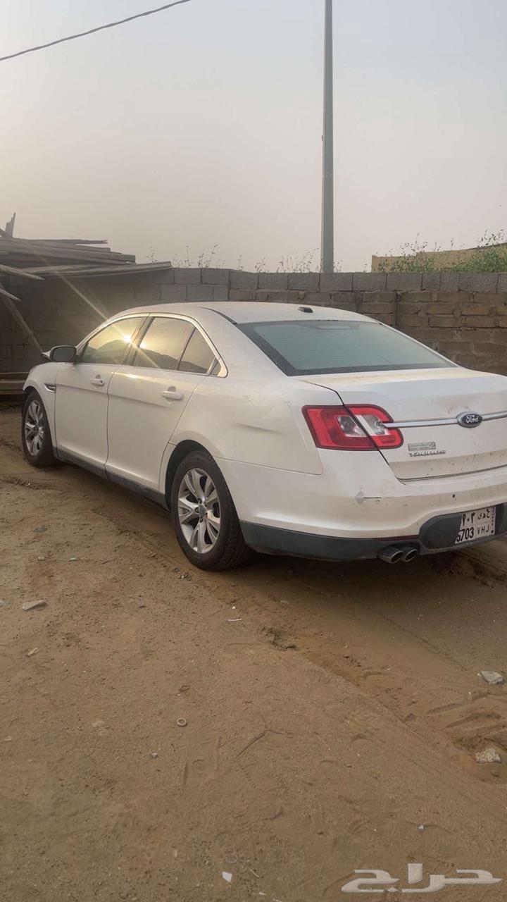 فورد تورس للبيع قطع غيار فقط64230242820993114