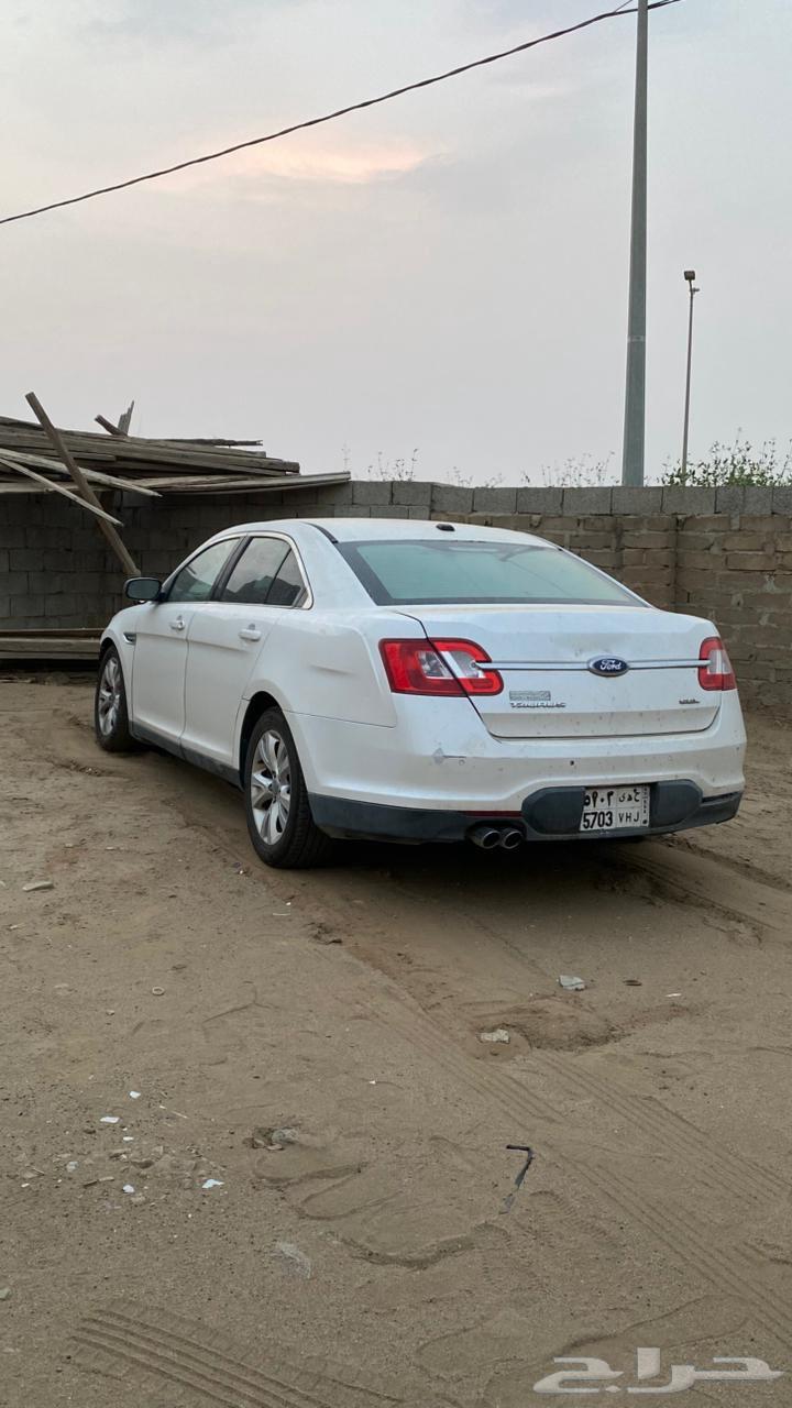 فورد تورس للبيع قطع غيار فقط64230242820993111