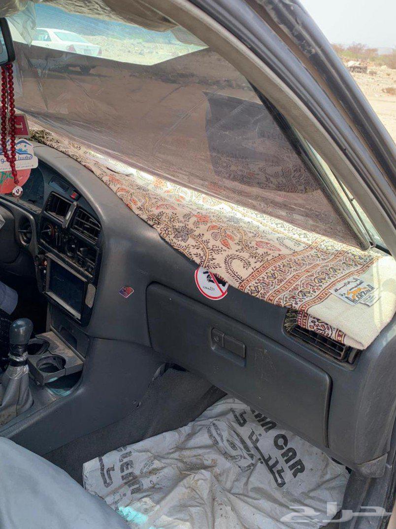 Toyota Camry 1997, color gold, 4 cylinder, manual transmission, asking price 800064245046477827114