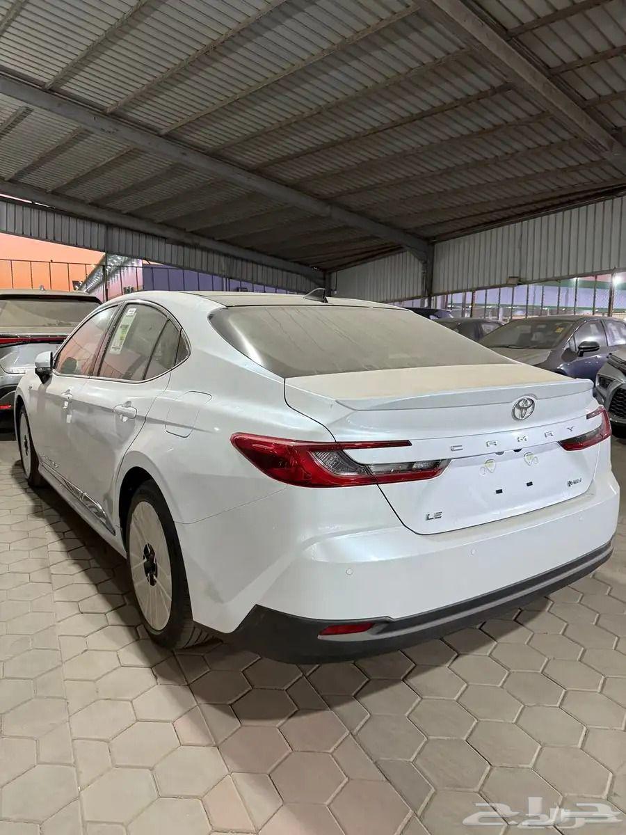 تويوتا كامري 20250باقل الاسعار64234566948227112