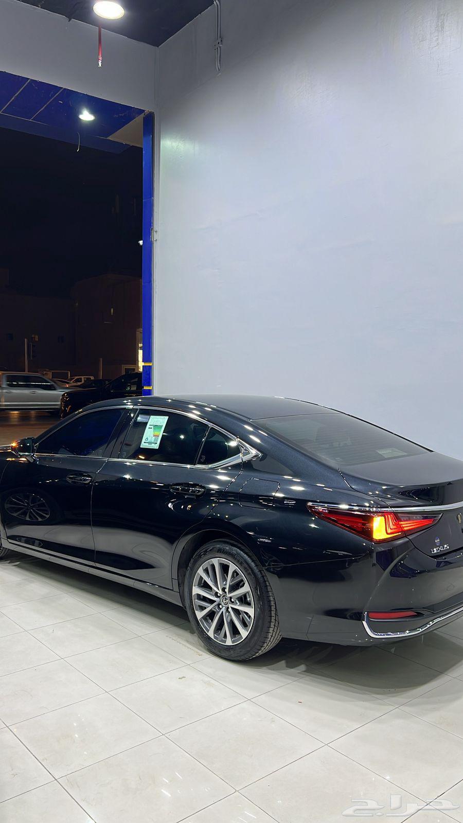 مكتب الشارقة لتأجير السيارات أهلا  و سهلا  بكم فرع ا يوجد64255191805699111