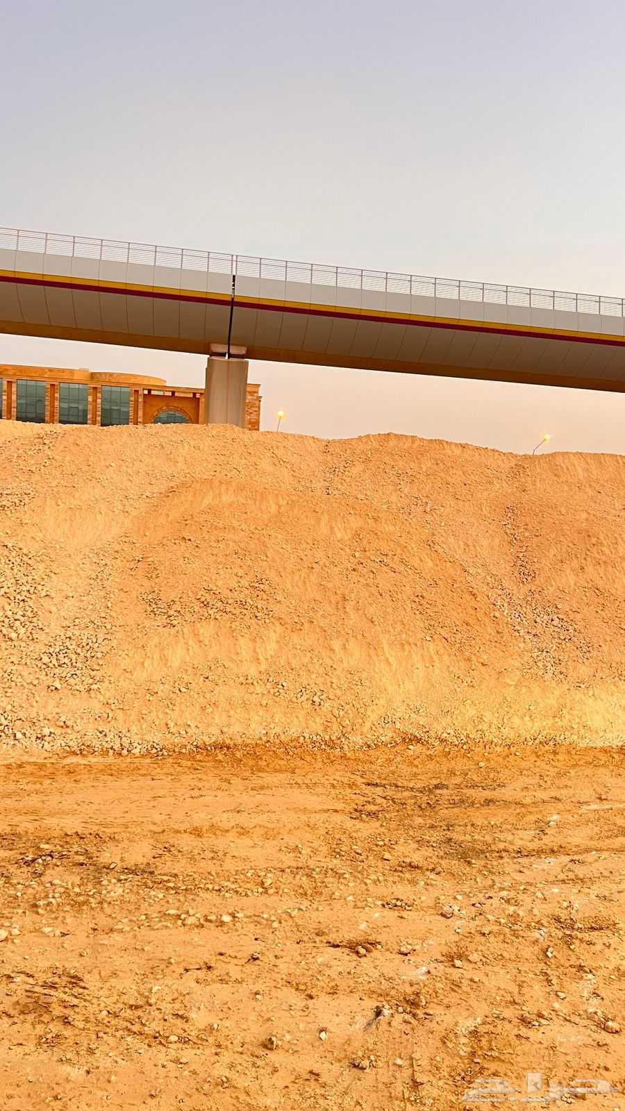 تريلا توريد رمل ودفان صبيز وترحيل مخلفات جنوب الرياض64255935076483113