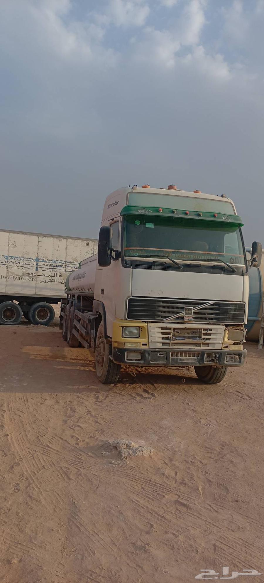 فولفو وايت مخبط موديل 9964251652818690110