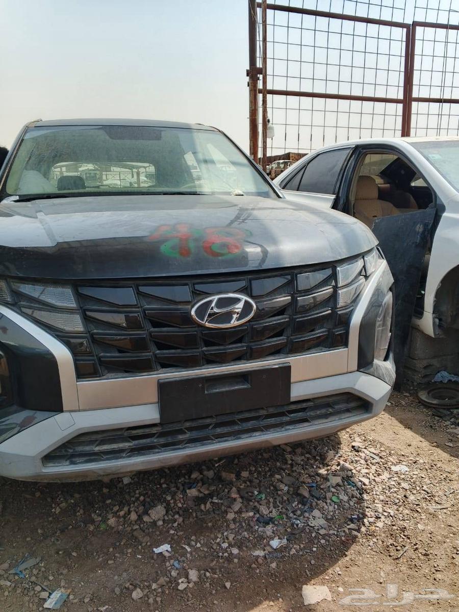 نوفر جميع قطع غيار السيارات المستخدمه64231776122626110