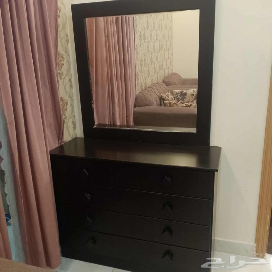 اثاث للبيع64404458925186110