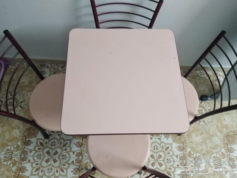 Dining table64403409820034110