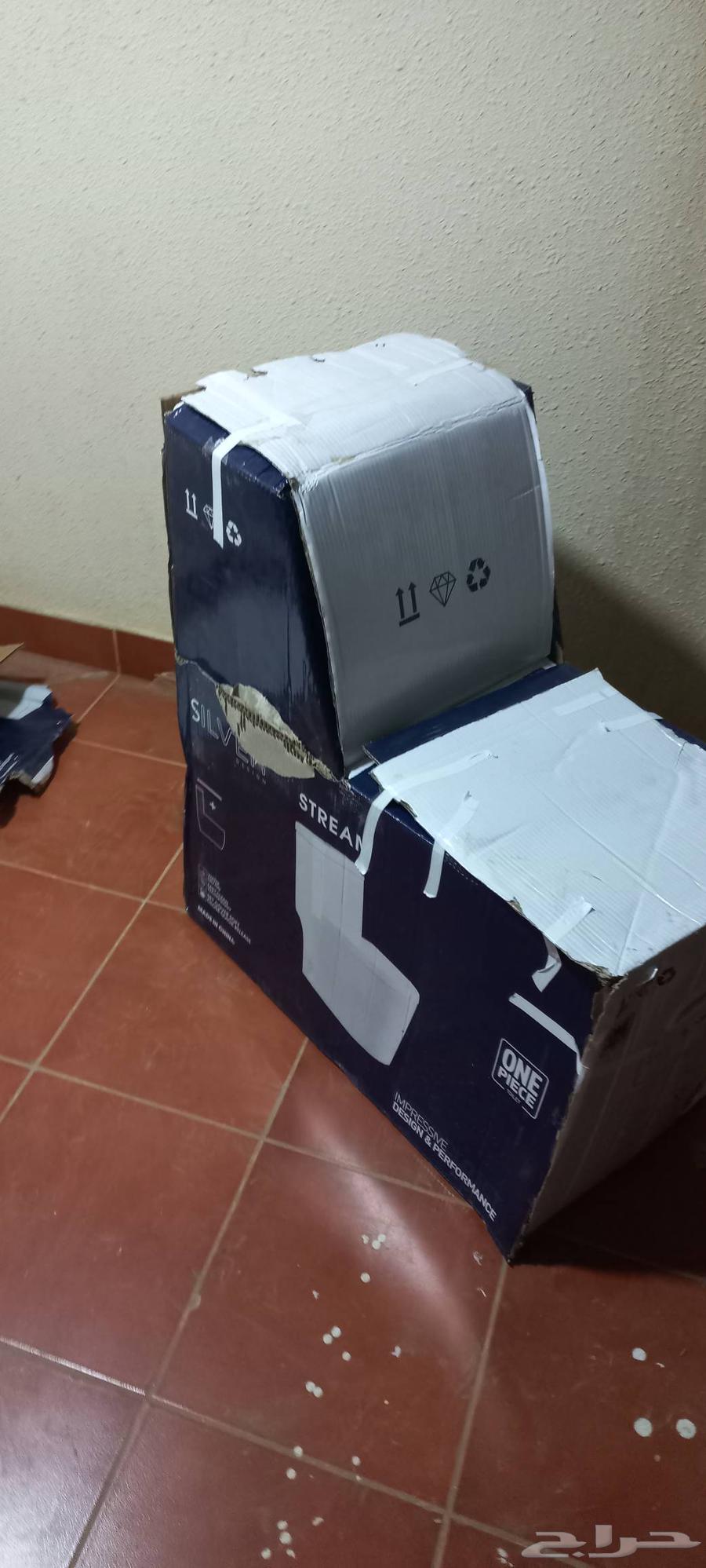 كرسي حمام للبيع بحالة الوكالة64404111483650110