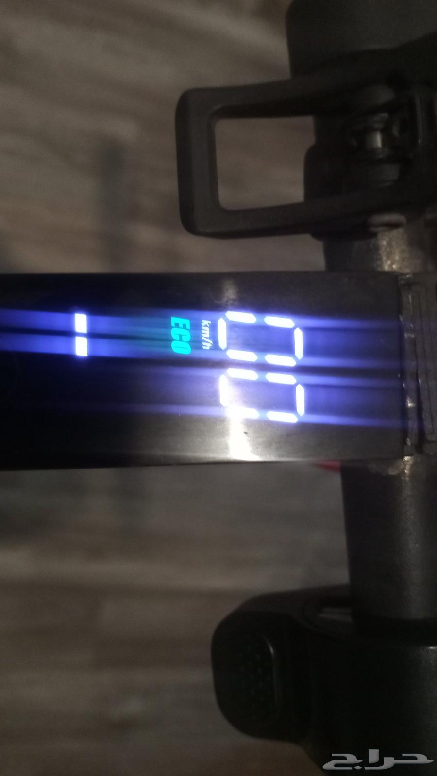 سكوتر كهربائي للبيع64404292168578111