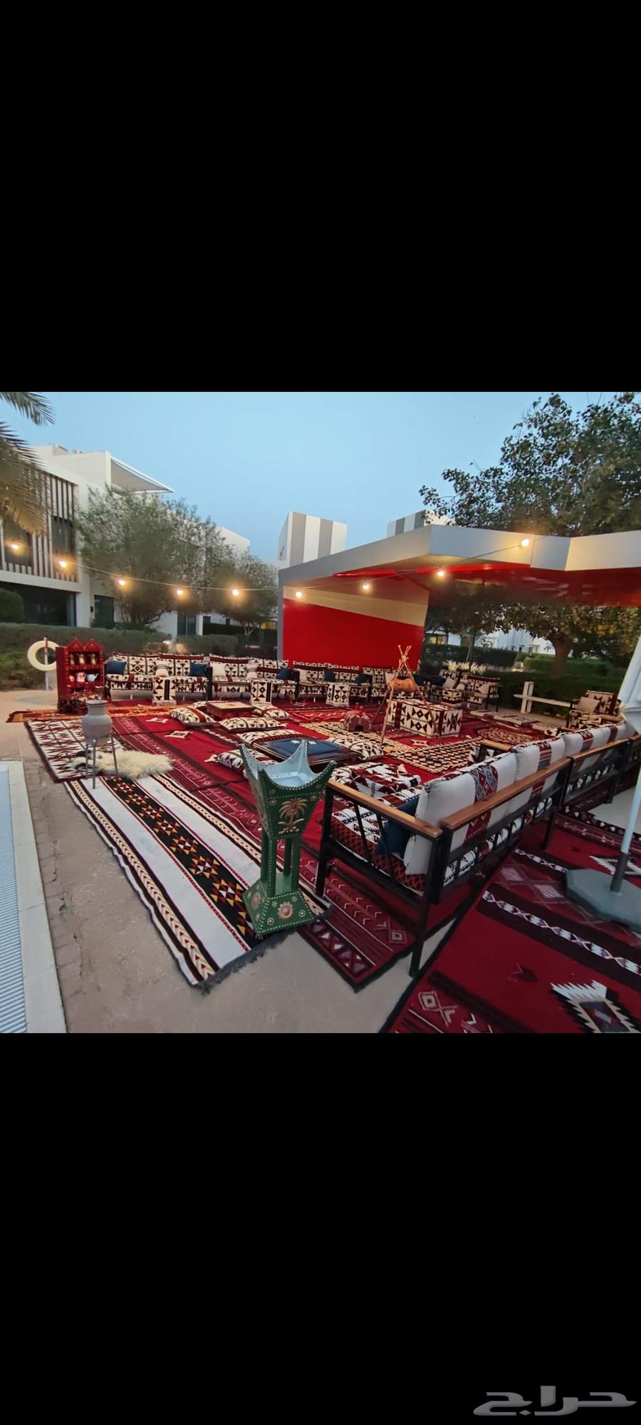 Renting sofas, traditional seating, air conditioners, coffee makers and water coolers, tents, chairs, tables64402734473985111