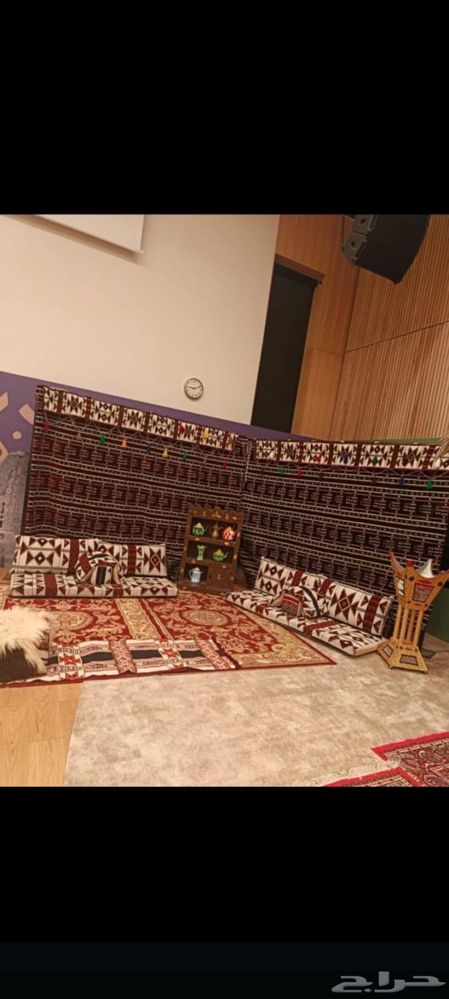 Renting sofas, traditional seating, air conditioners, coffee makers and water coolers, tents, chairs, tables64402734473985113