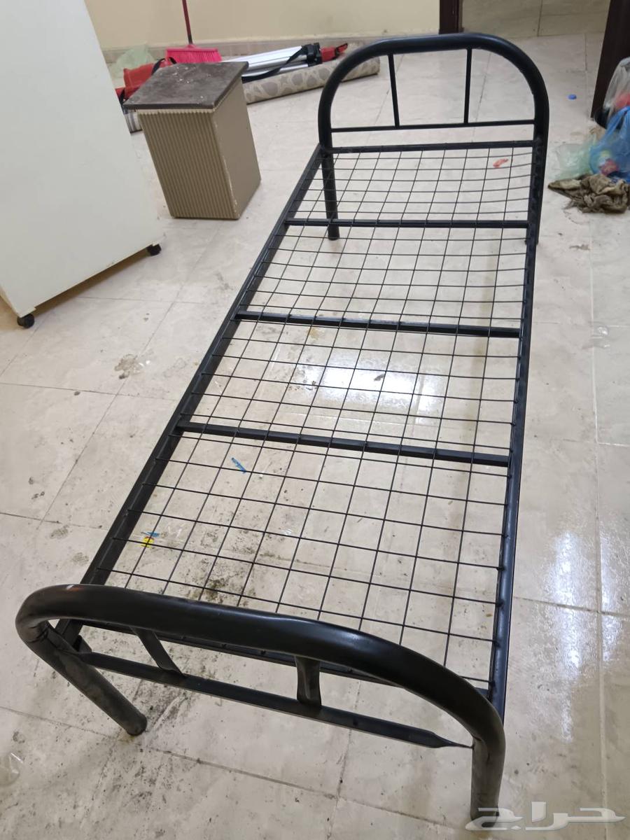 سرير حديد مقاس صغير64404680763265111
