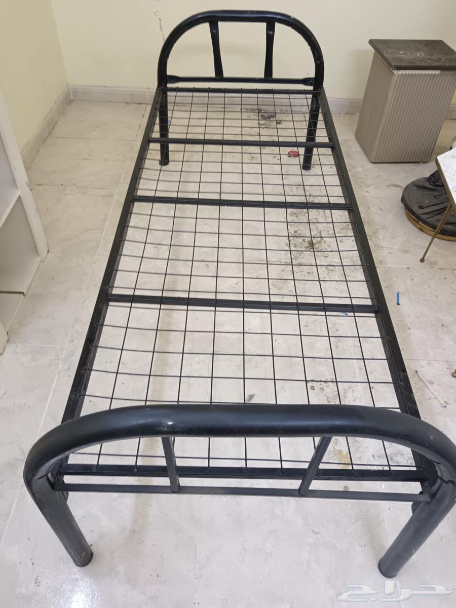 سرير حديد مقاس صغير64404680763265113