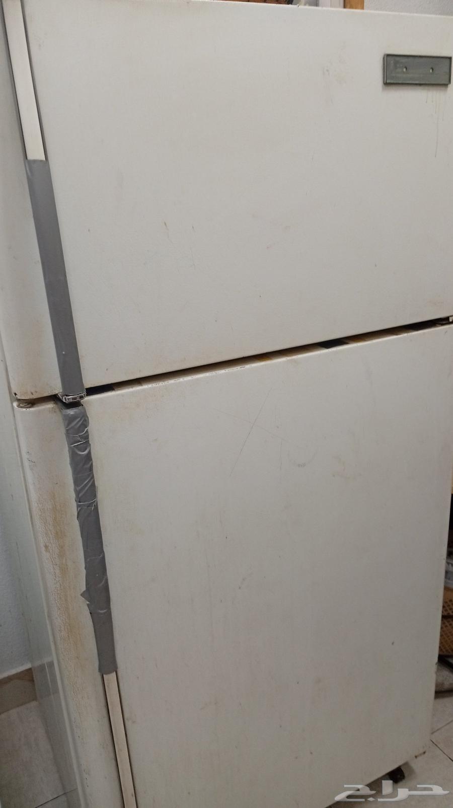 ثلاجة للبيع (تشليح)64404111491073111