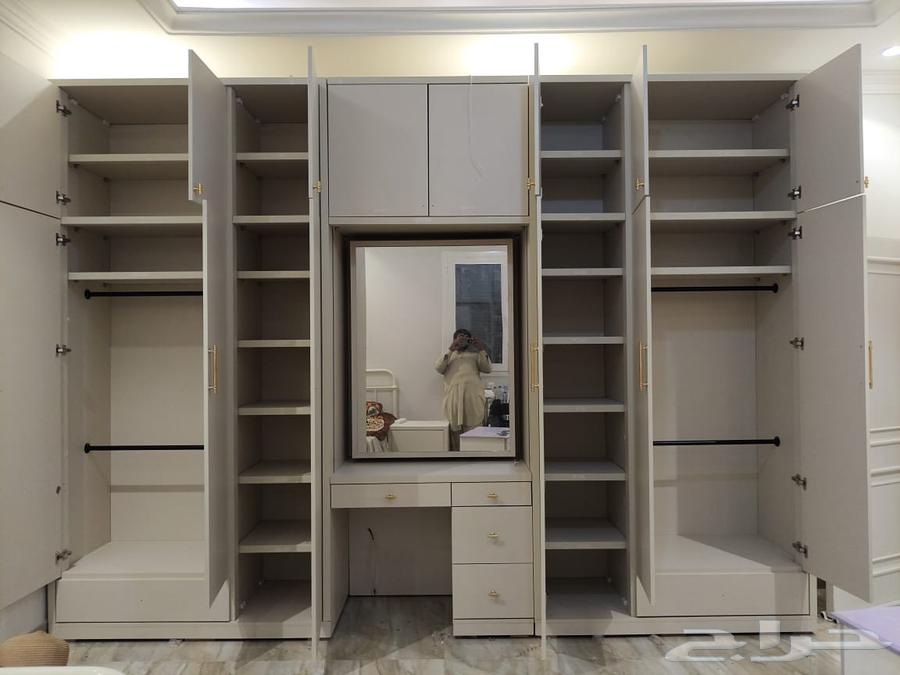 تفصيل دواليب وغرف نوم حسب الطلب64404319806722113