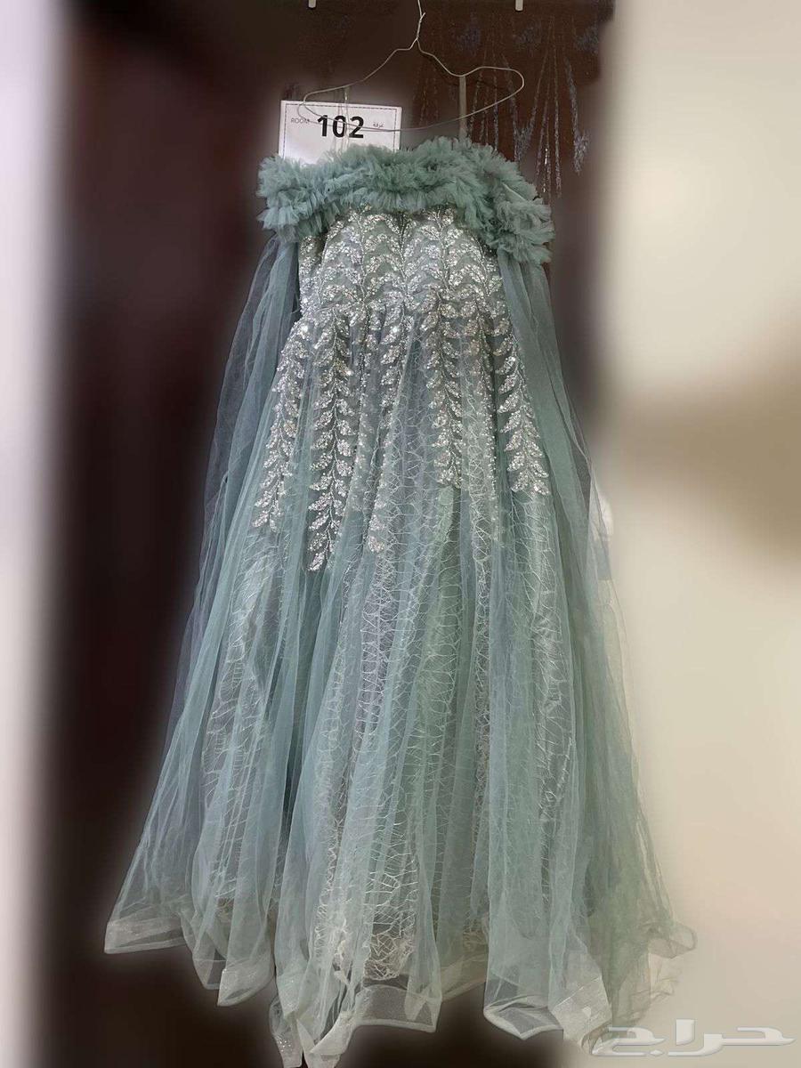 للبيع فستان شبيه جديد64394317373443111