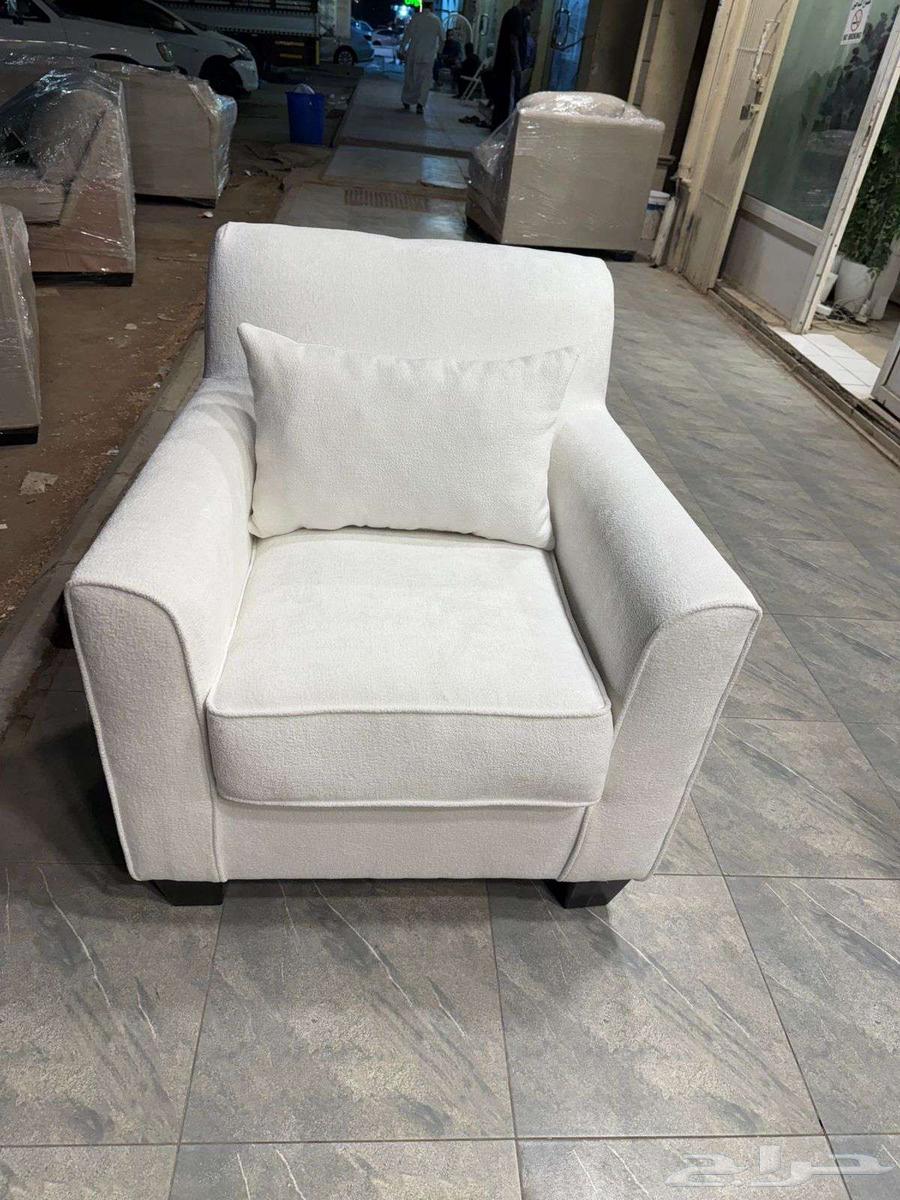 طقم كنب اشلي 6 أشخاص فخم ماركة اشلي64403151583363111