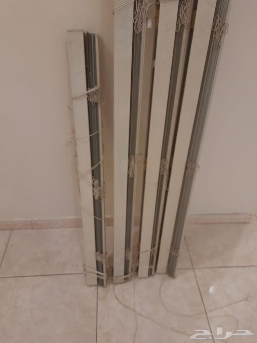 للبيع ستاير الومنيوم و خشب استخدام مكاتب64404778376962112