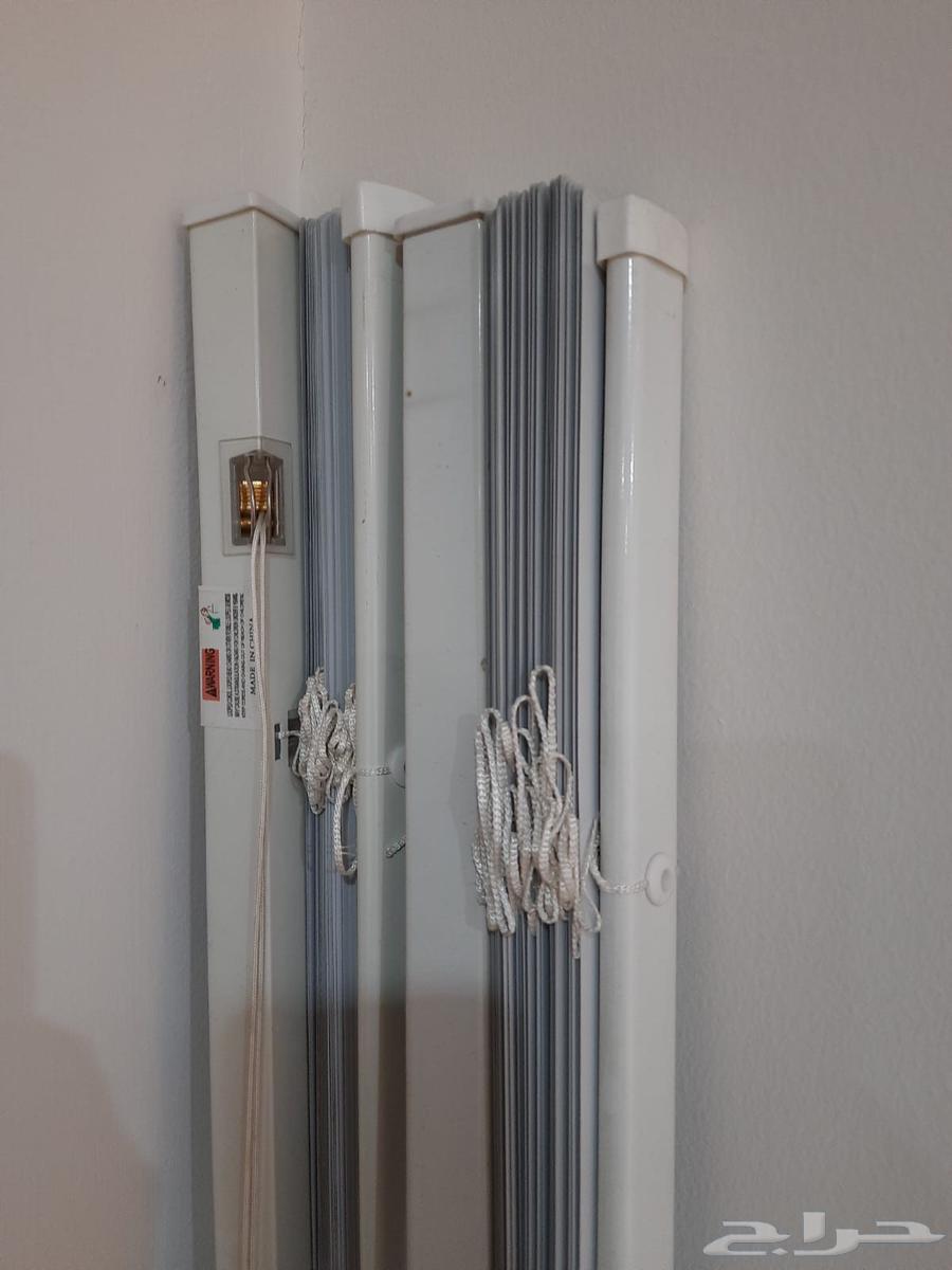 للبيع ستاير الومنيوم و خشب استخدام مكاتب64404778376962114