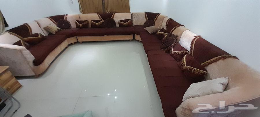 مجلس بحالة جيدة 250 ريال64402523373315113